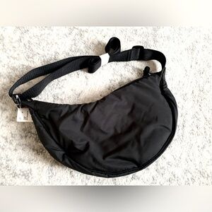 Uniqlo Mini Shoulder Bag (Black) NWT